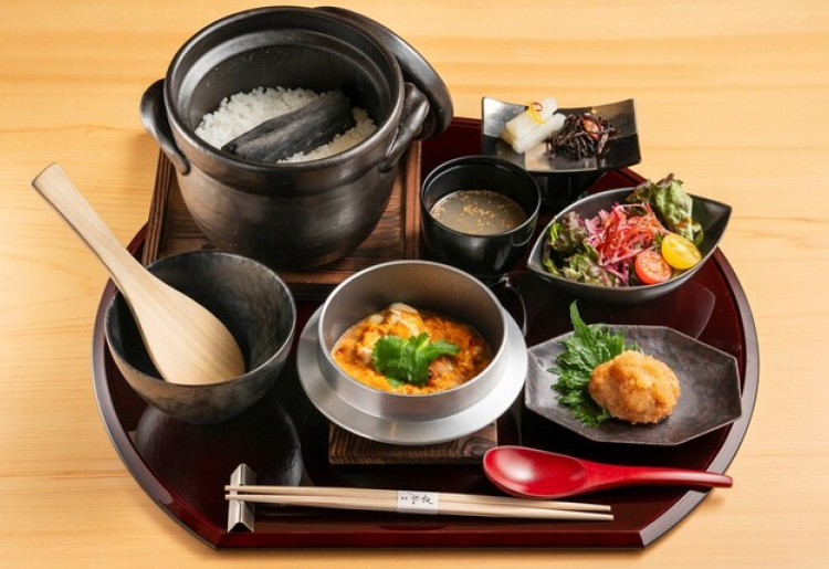伊達鶏親子丼御膳